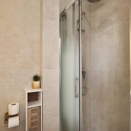 Apartment La Pinede - Centre - - Ac - Wi-fi Juan-les-Pins